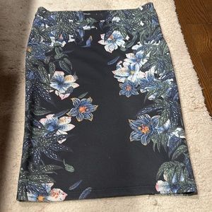 Zara Floral Pencil Skirt S